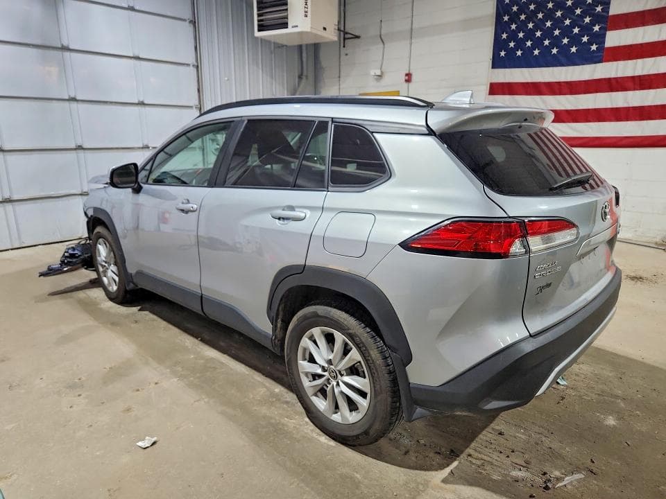 2023 TOYOTA COROLLA CROSS LE 2