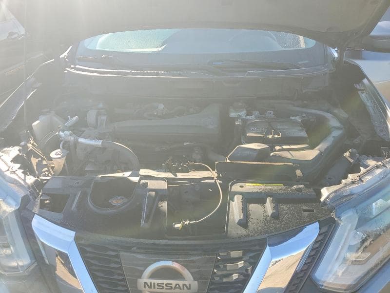 2017 NISSAN ROGUE SV 12