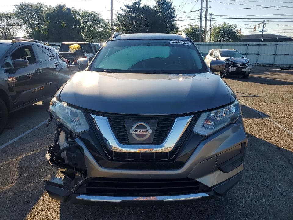 2017 NISSAN ROGUE SV 5