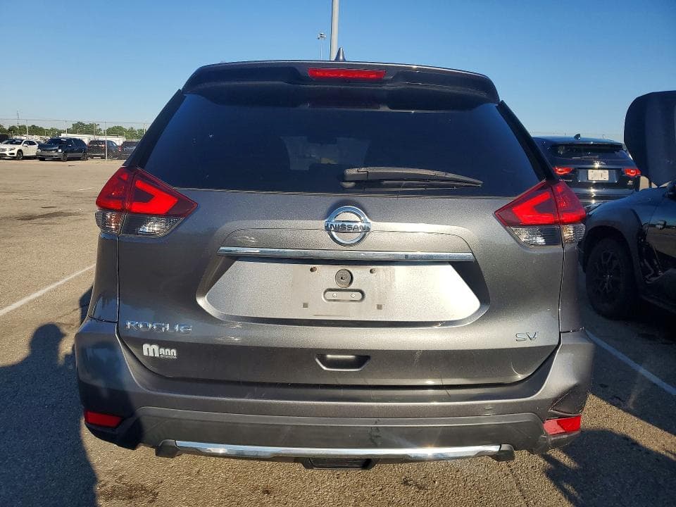 2017 NISSAN ROGUE SV 6