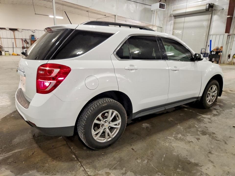 2017 CHEVROLET EQUINOX LT 3