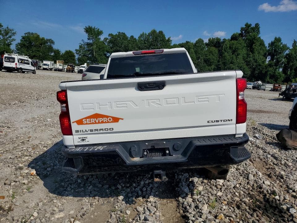2023 CHEVROLET SILVERADO K2500 CUSTOM 6