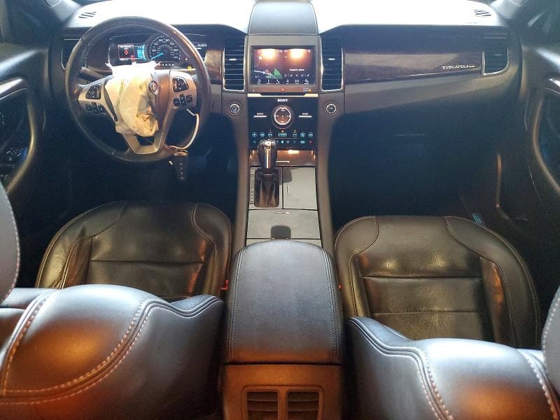2019 FORD TAURUS LIMITED 8