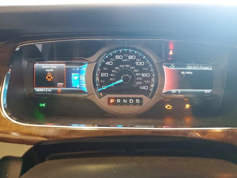 2019 FORD TAURUS LIMITED 9