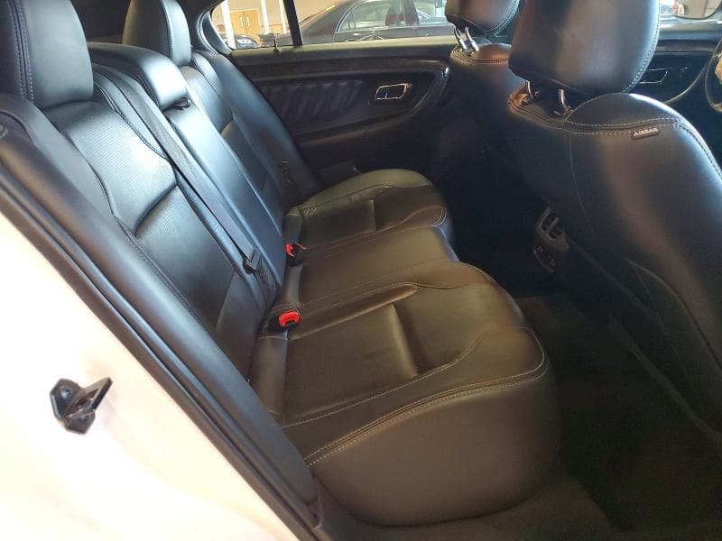 2019 FORD TAURUS LIMITED 10