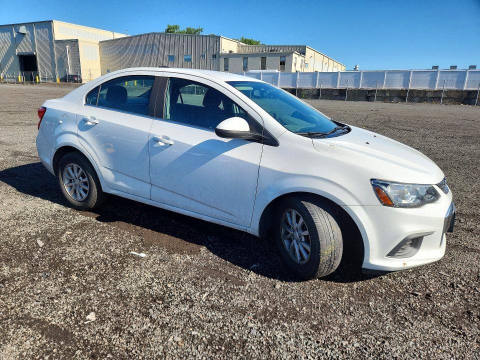 2017 CHEVROLET SONIC LT 4