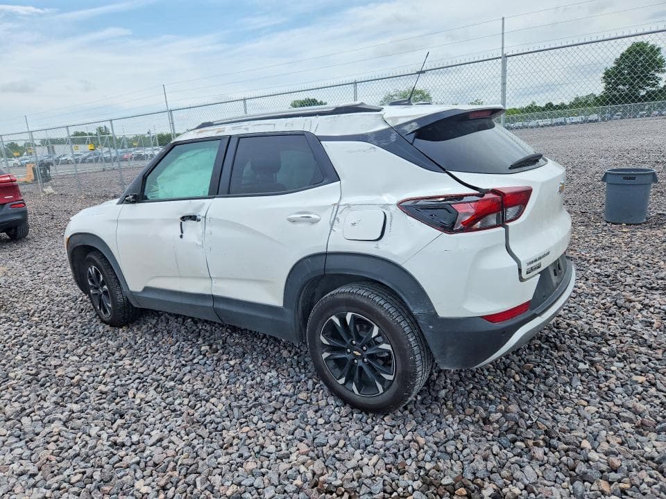 2022 CHEVROLET TRAILBLAZER LT 2