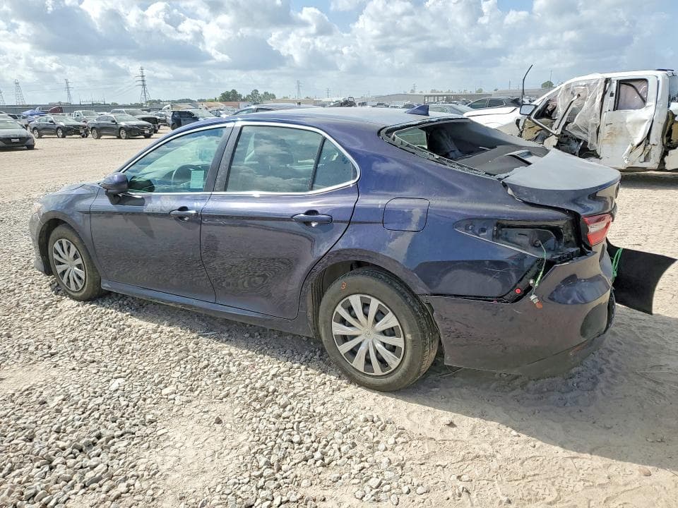 2022 TOYOTA CAMRY LE LE 2