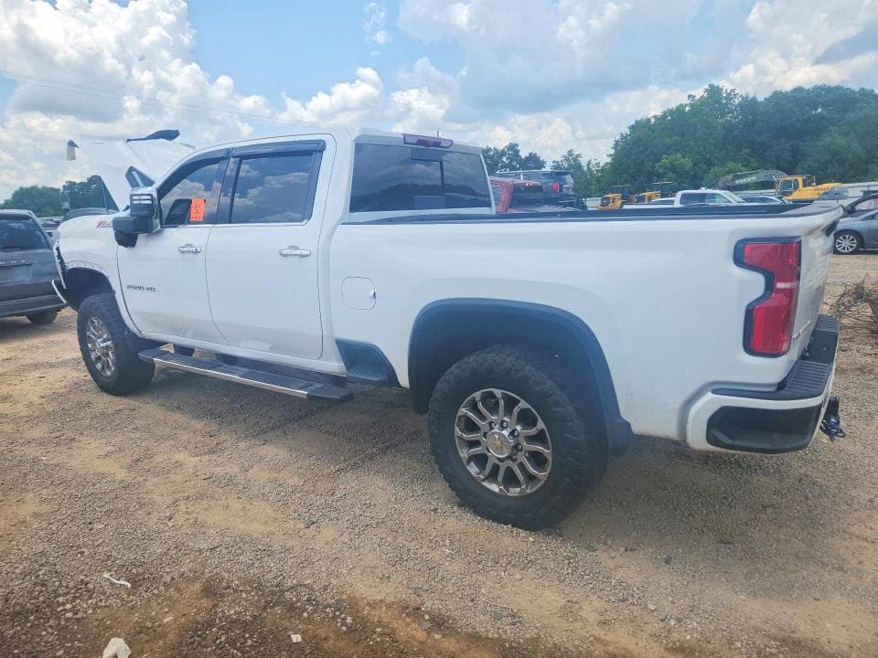 2025 CHEVROLET SILVERADO K2500 HEAVY DUTY LTZ 2