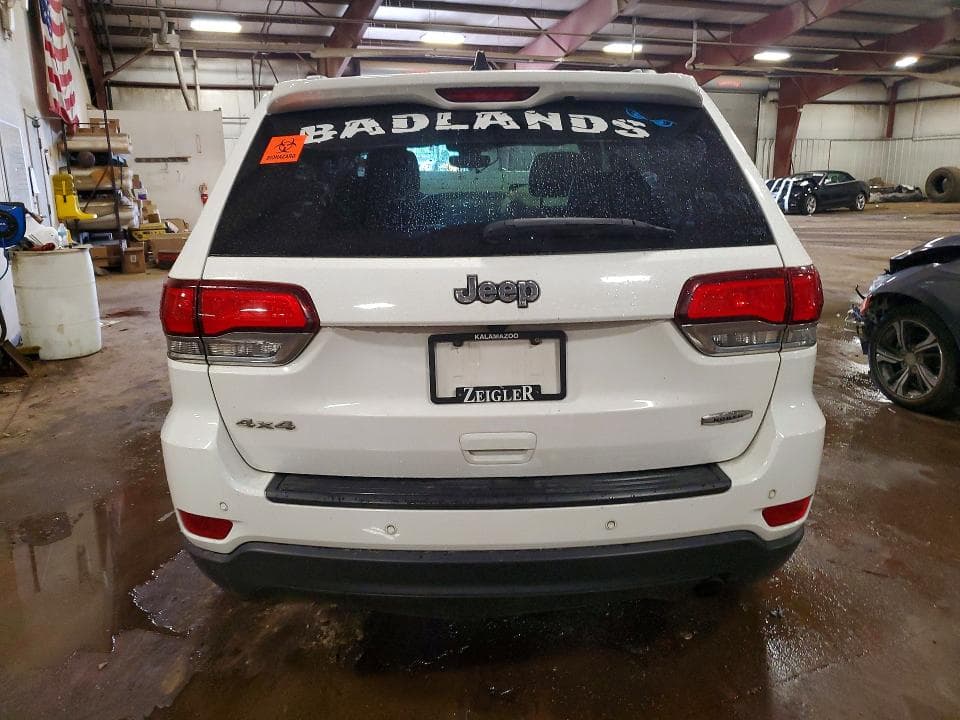 2020 JEEP GRAND CHEROKEE LAREDO 6