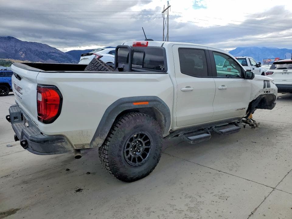 2024 GMC CANYON AT4X AT4X 3