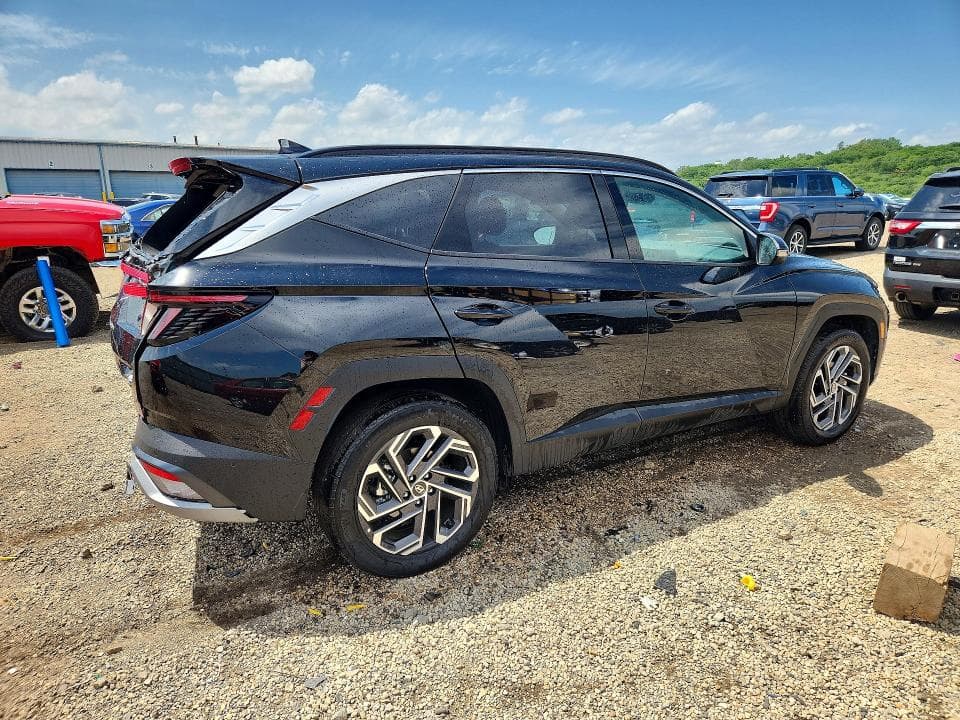 2026 HYUNDAI TUCSON HYBRID LIMITED LIMITED 3