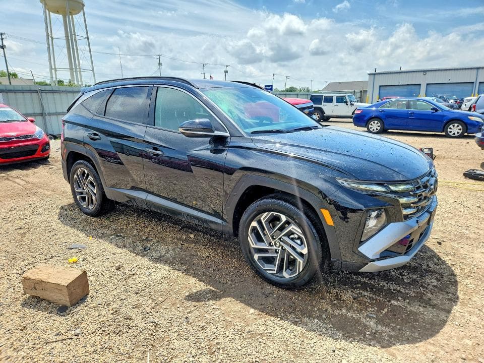 2026 HYUNDAI TUCSON HYBRID LIMITED LIMITED 4