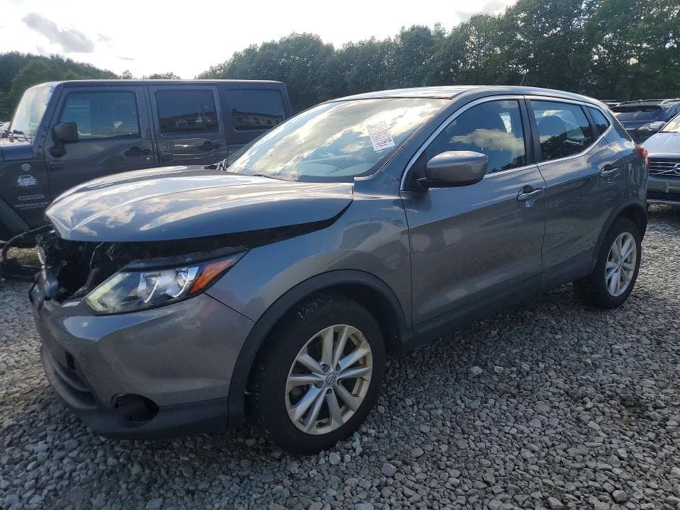 2018 NISSAN ROGUE SPORT S - 1