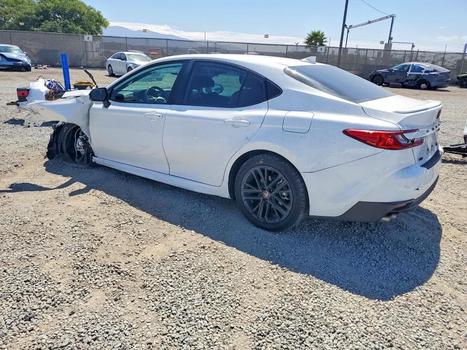 2025 TOYOTA CAMRY SE 2