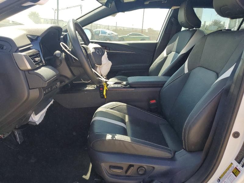 2025 TOYOTA CAMRY SE 7