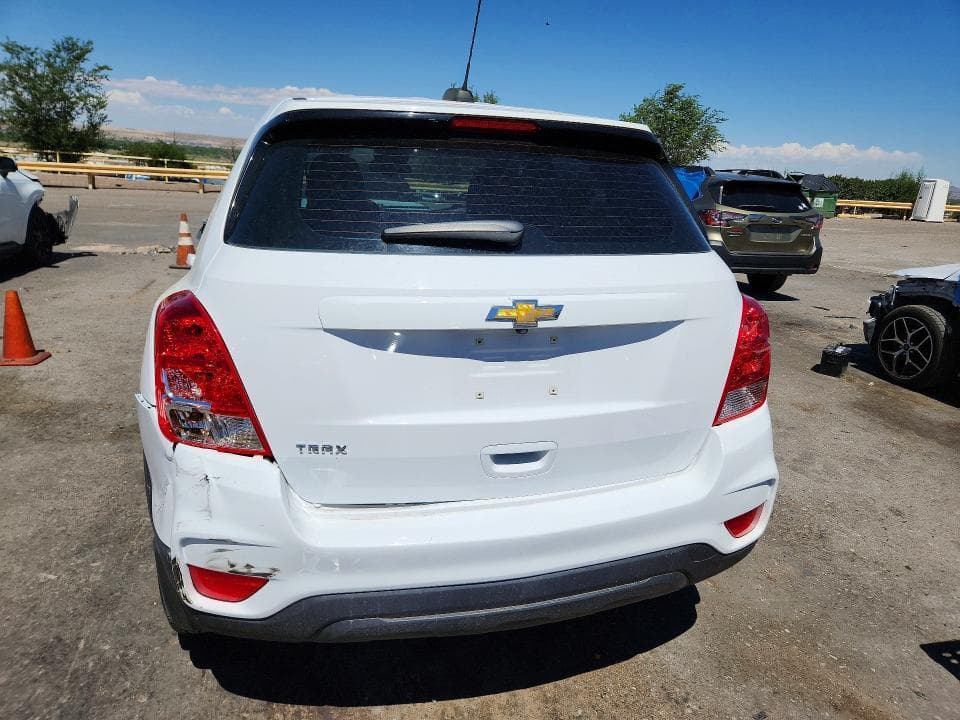 2019 CHEVROLET TRAX LS 6
