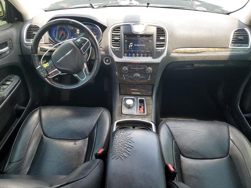 2019 CHRYSLER 300 LIMITED 8