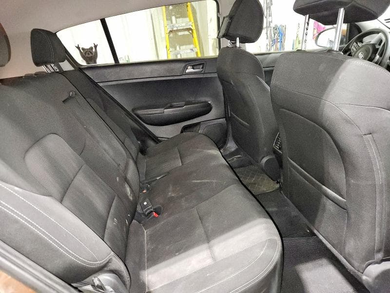 2021 KIA SPORTAGE LX 11