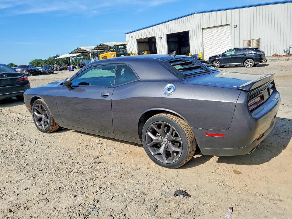 2019 DODGE CHALLENGER SXT 2