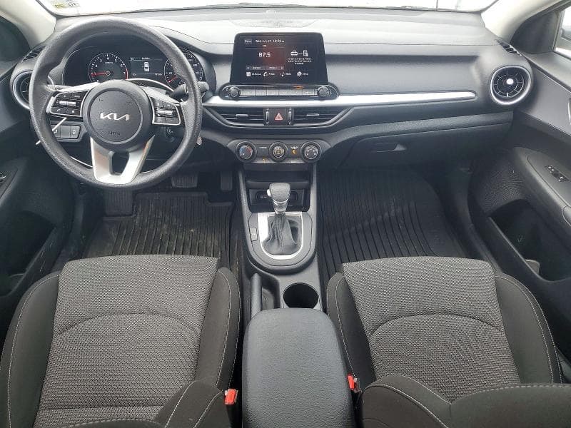 2024 KIA FORTE LXS 8