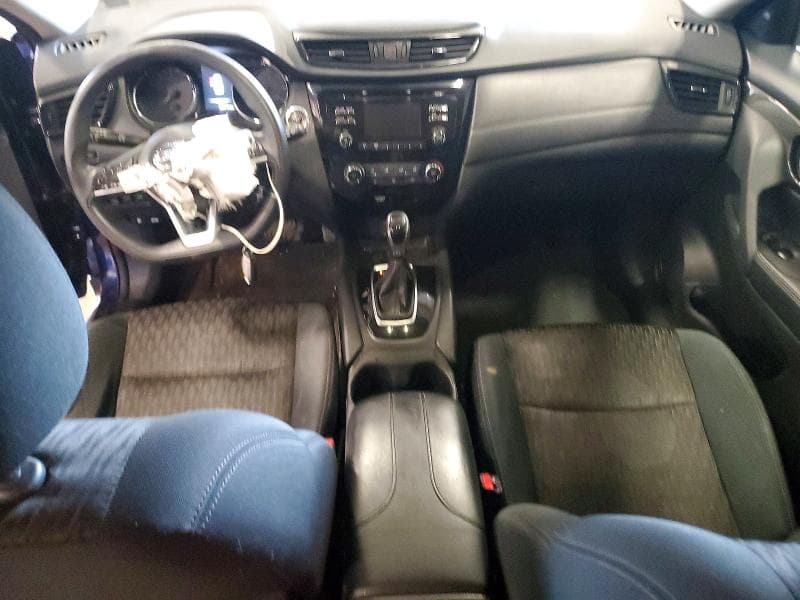 2017 NISSAN ROGUE S 8