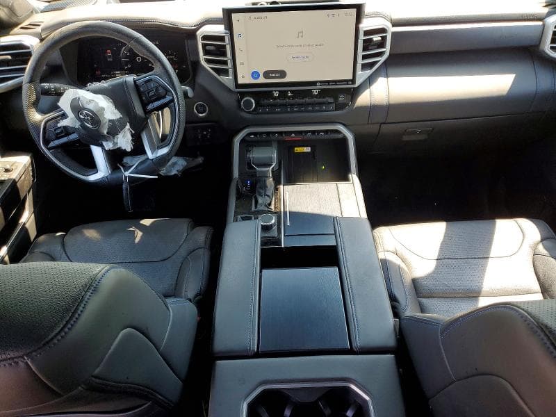2023 TOYOTA TUNDRA PLATINUM PLATINUM 8