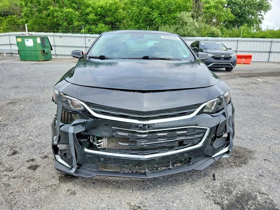 2017 CHEVROLET MALIBU LT LT 5