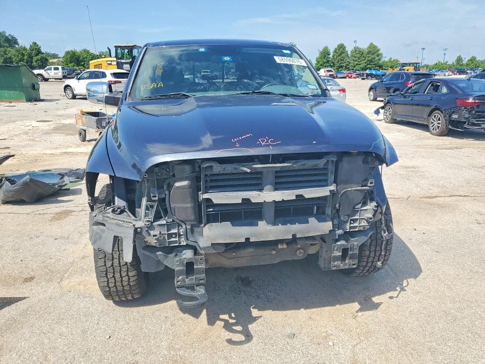 2018 RAM 1500 SLT SLT 5