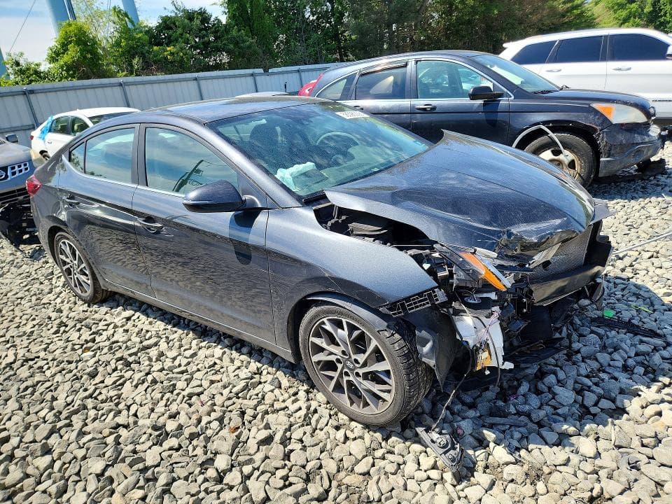 2020 HYUNDAI ELANTRA LIMITED 4