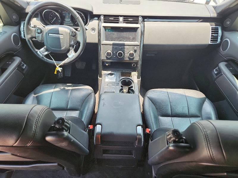 2020 LAND ROVER DISCOVERY SE 8