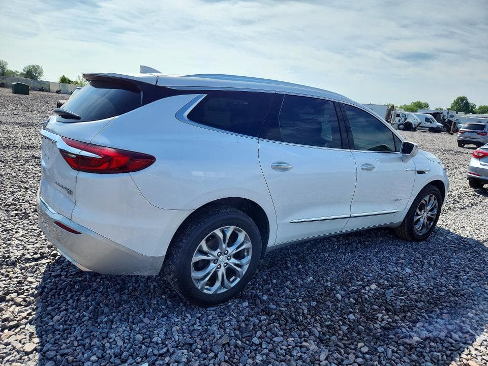 2018 BUICK ENCLAVE AVENIR AVENIR 3
