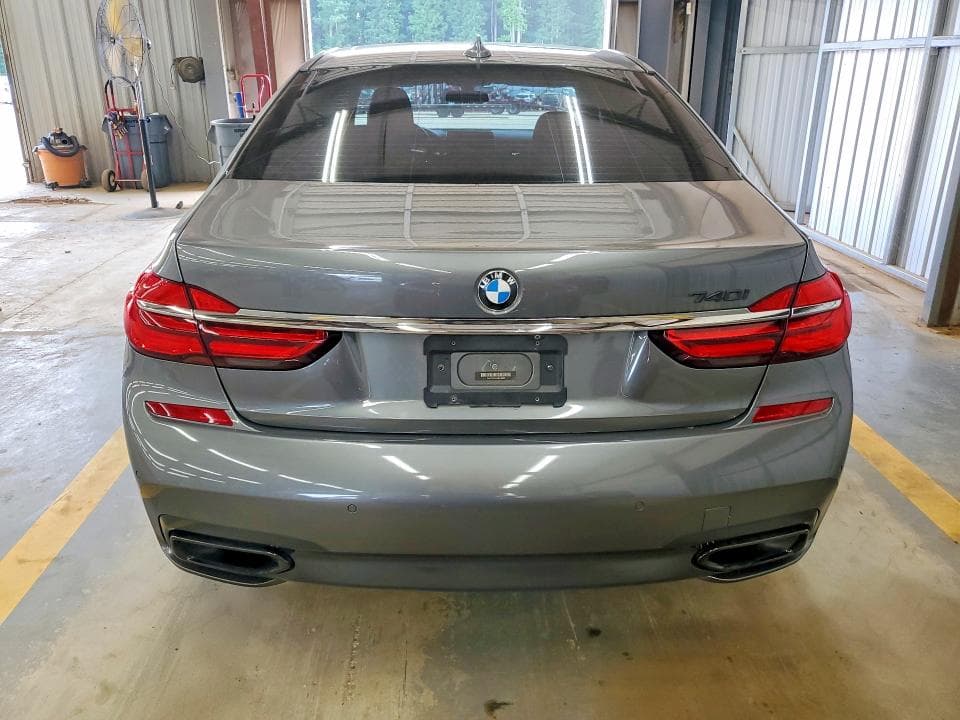 2019 BMW 740 I 6