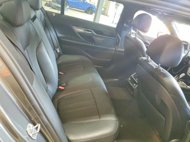 2019 BMW 740 I 10