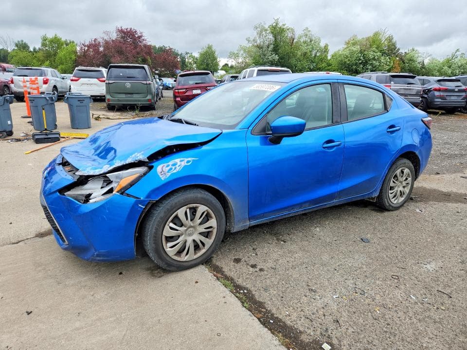 2019 TOYOTA YARIS L - 1