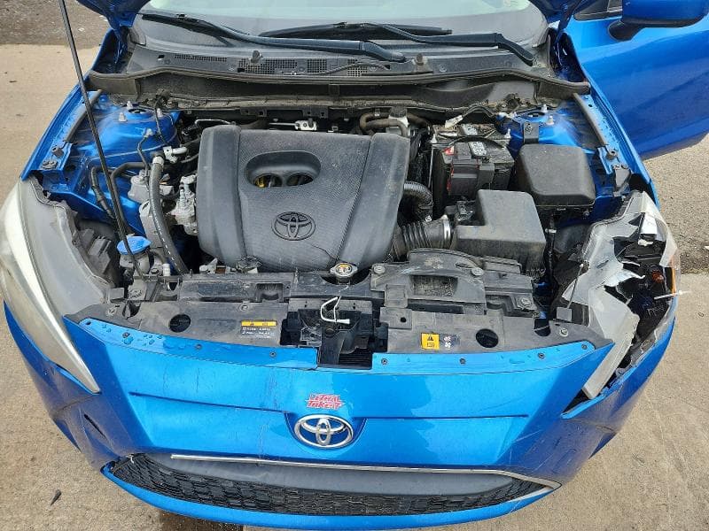 2019 TOYOTA YARIS L 11