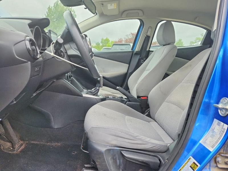 2019 TOYOTA YARIS L 7
