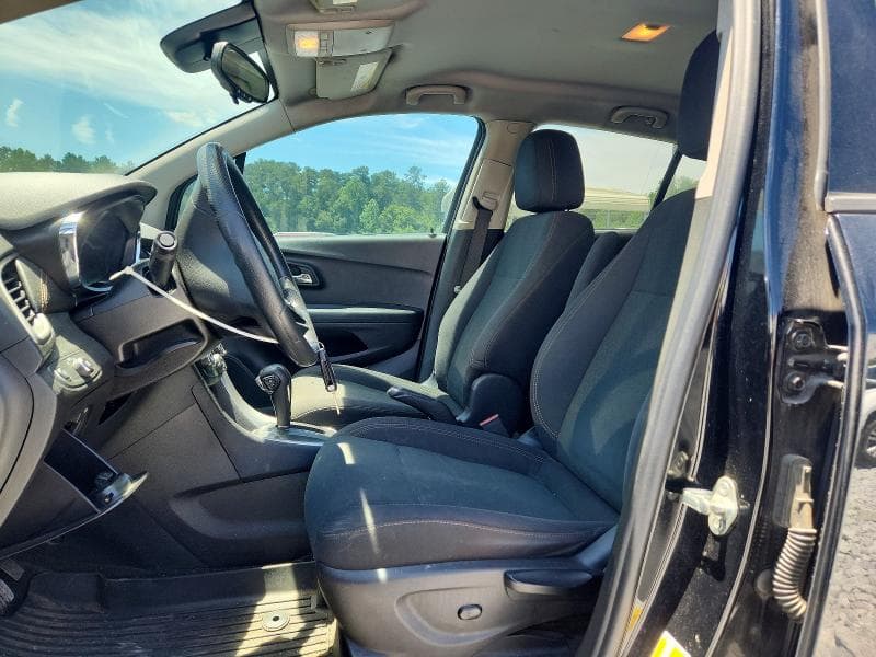 2020 CHEVROLET TRAX LS 7