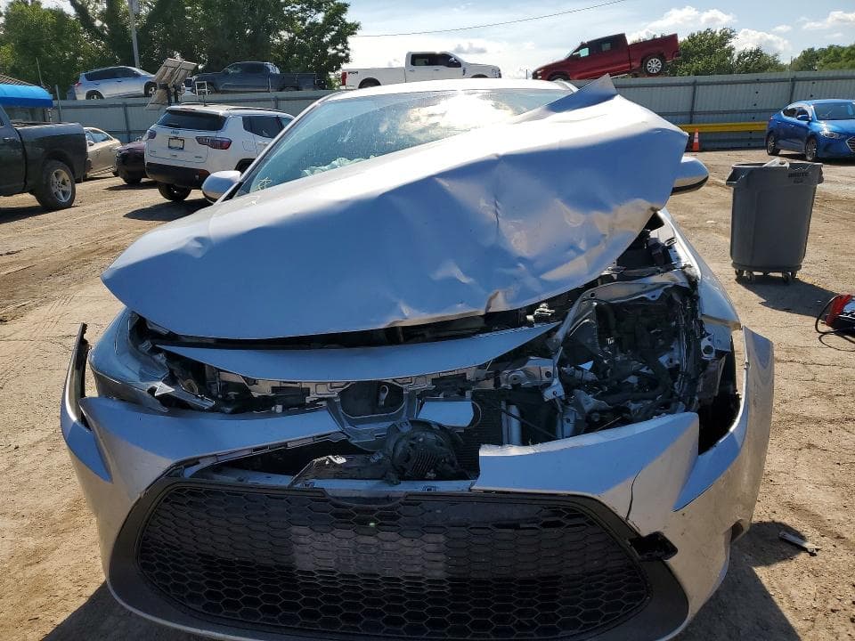 2020 TOYOTA COROLLA LE LE 5