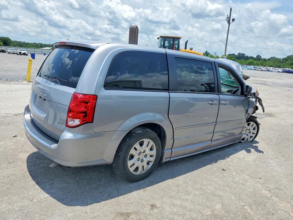 2016 DODGE GRAND CARAVAN SE 3