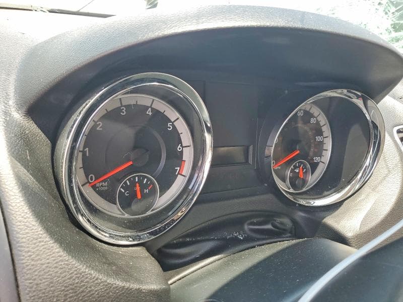 2016 DODGE GRAND CARAVAN SE 9