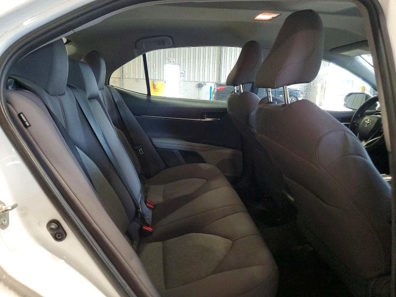 2020 TOYOTA CAMRY LE 10