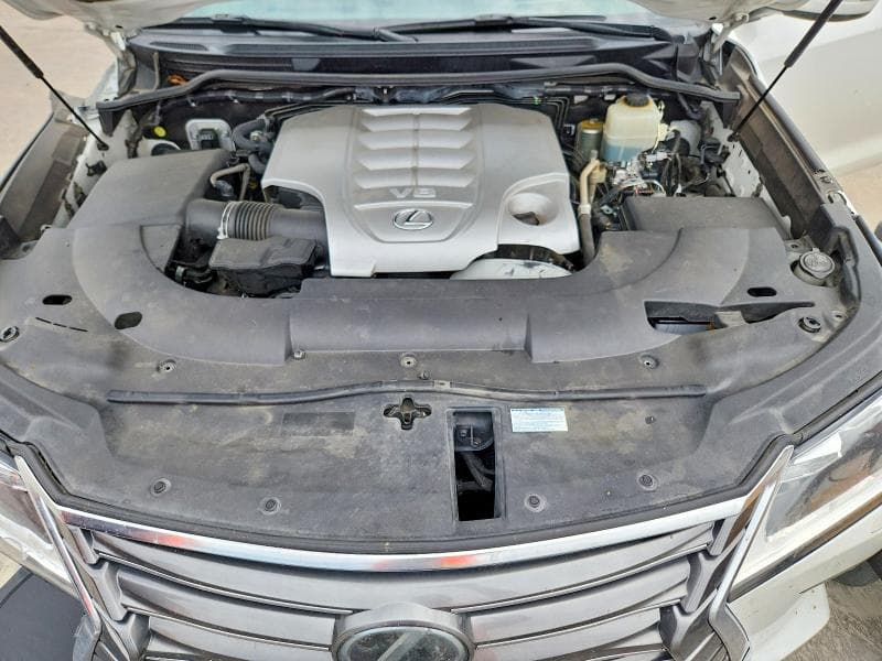 2017 LEXUS LX 570 11