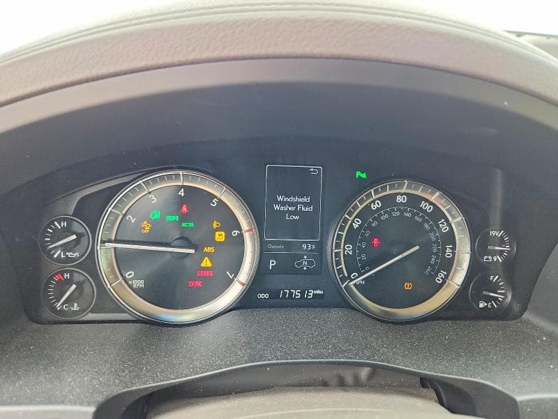 2017 LEXUS LX 570 9