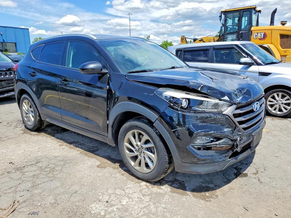 2016 HYUNDAI TUCSON SE 4