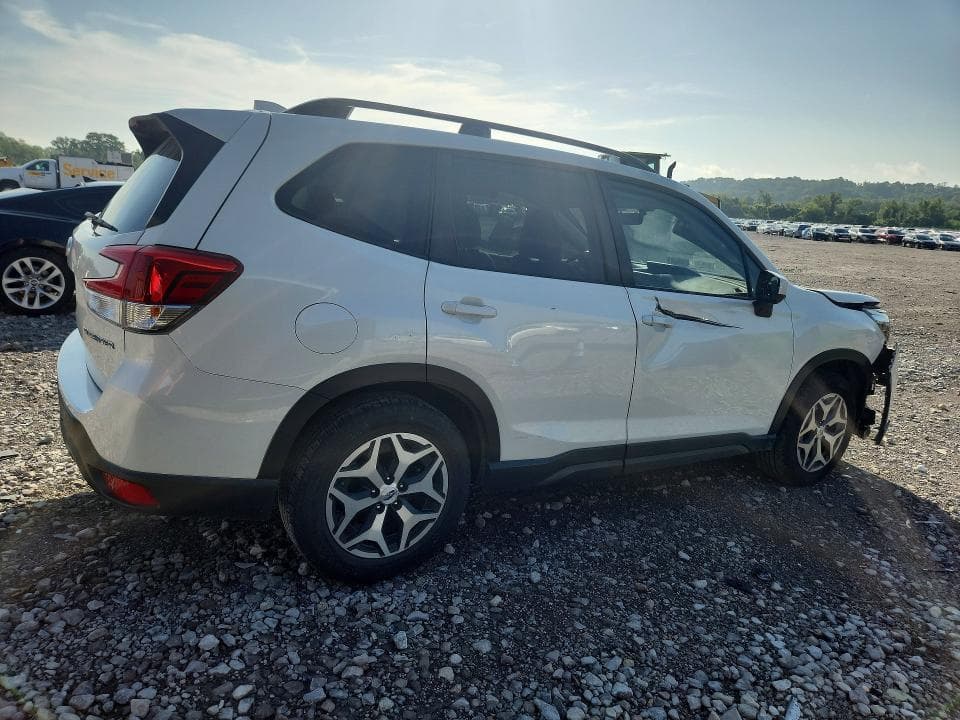 2019 SUBARU FORESTER PREMIUM PREMIUM 4