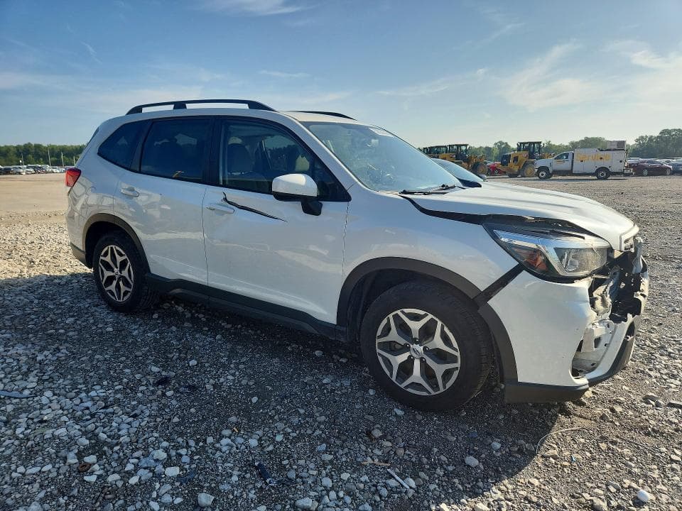 2019 SUBARU FORESTER PREMIUM PREMIUM 5