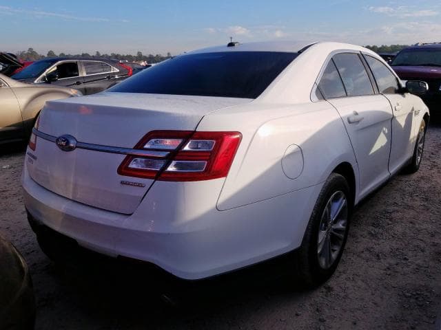 2017 FORD TAURUS SE 4