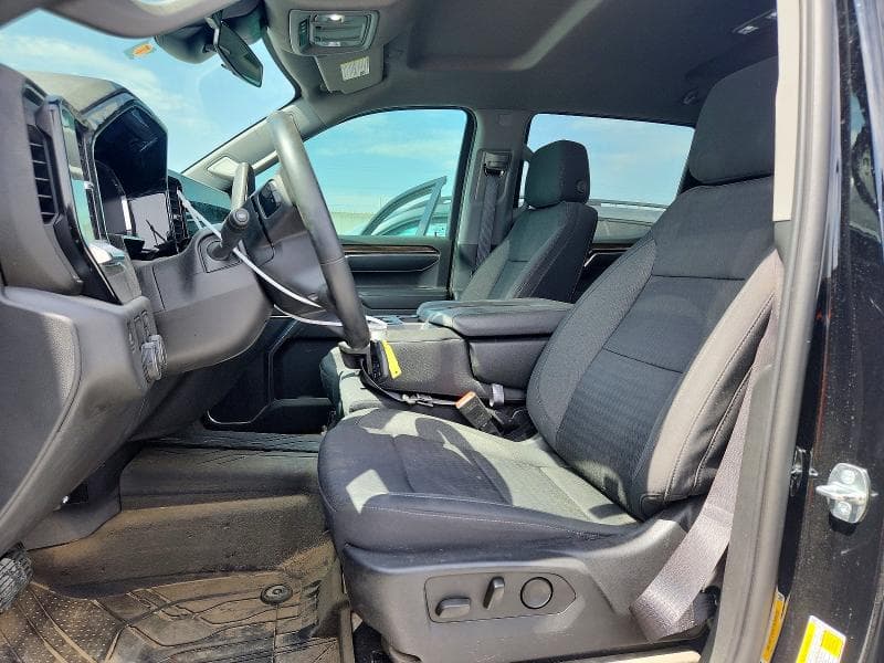 2023 CHEVROLET SILVERADO C1500 LT 7