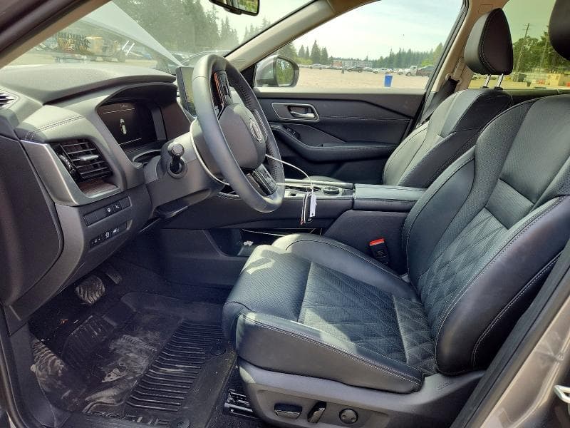 2025 NISSAN ROGUE PLATINUM 7
